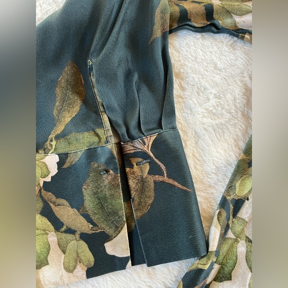 Vince Camellia Branch Silk Shirt - Picture 4 of 10